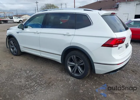 2019 Volkswagen Tiguan 2.0T Se/2.0T Sel/2.0T Sel R-Line/2.0T Sel R-Line Black из США, поврежденный, VIN 3VV2B7AX8KM009229